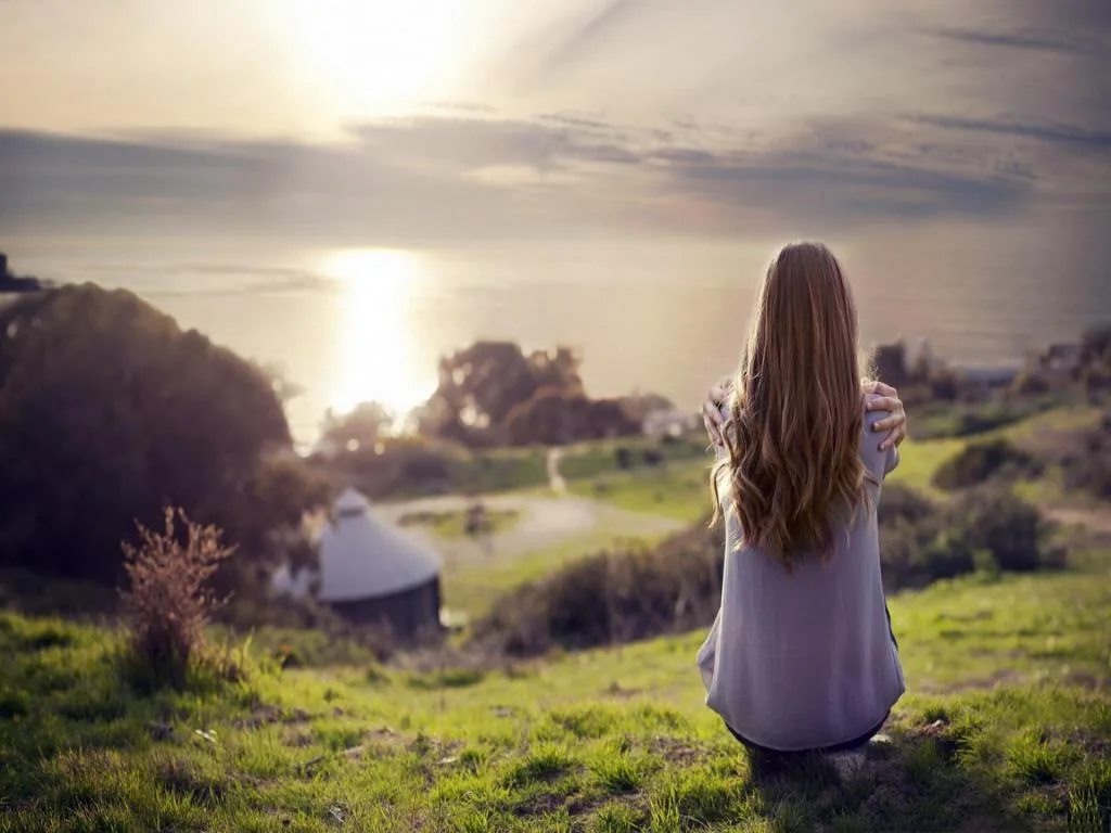 wallpapers of lonely girl 6