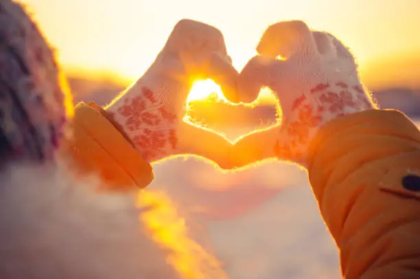 loveisaname - iubire adevarata