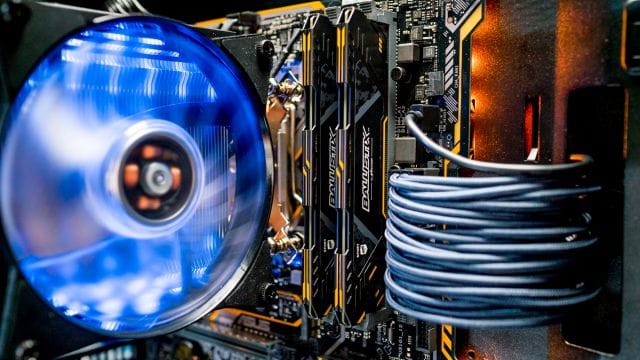 How to Build a Gaming PC - loveisaname