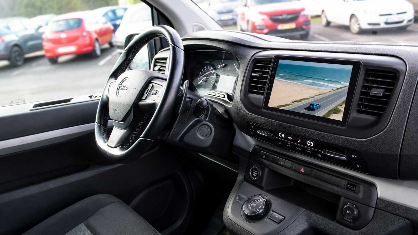 loveisaname opel vivaro c